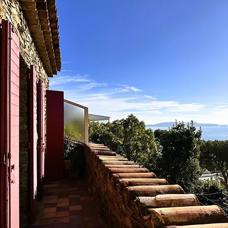 Serena Climatisee Pour 8 Personnes Avec Piscine Privee Et Vue A Villa